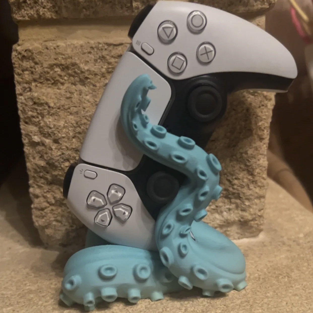 3D Printed Octopus Game Contro - Desk Setup Ps5 のレビューと価格